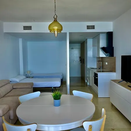 Castillo Santa Clara Apartment Torremolinos